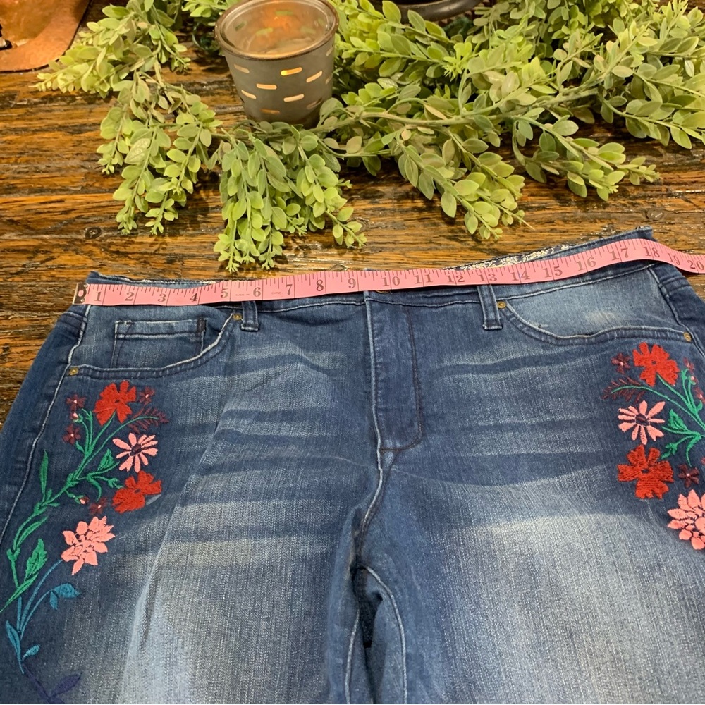 Vintage America Blue Jeans Embroidered Embroidery Floral Bestie Skinny 14 - Picture 11 of 16